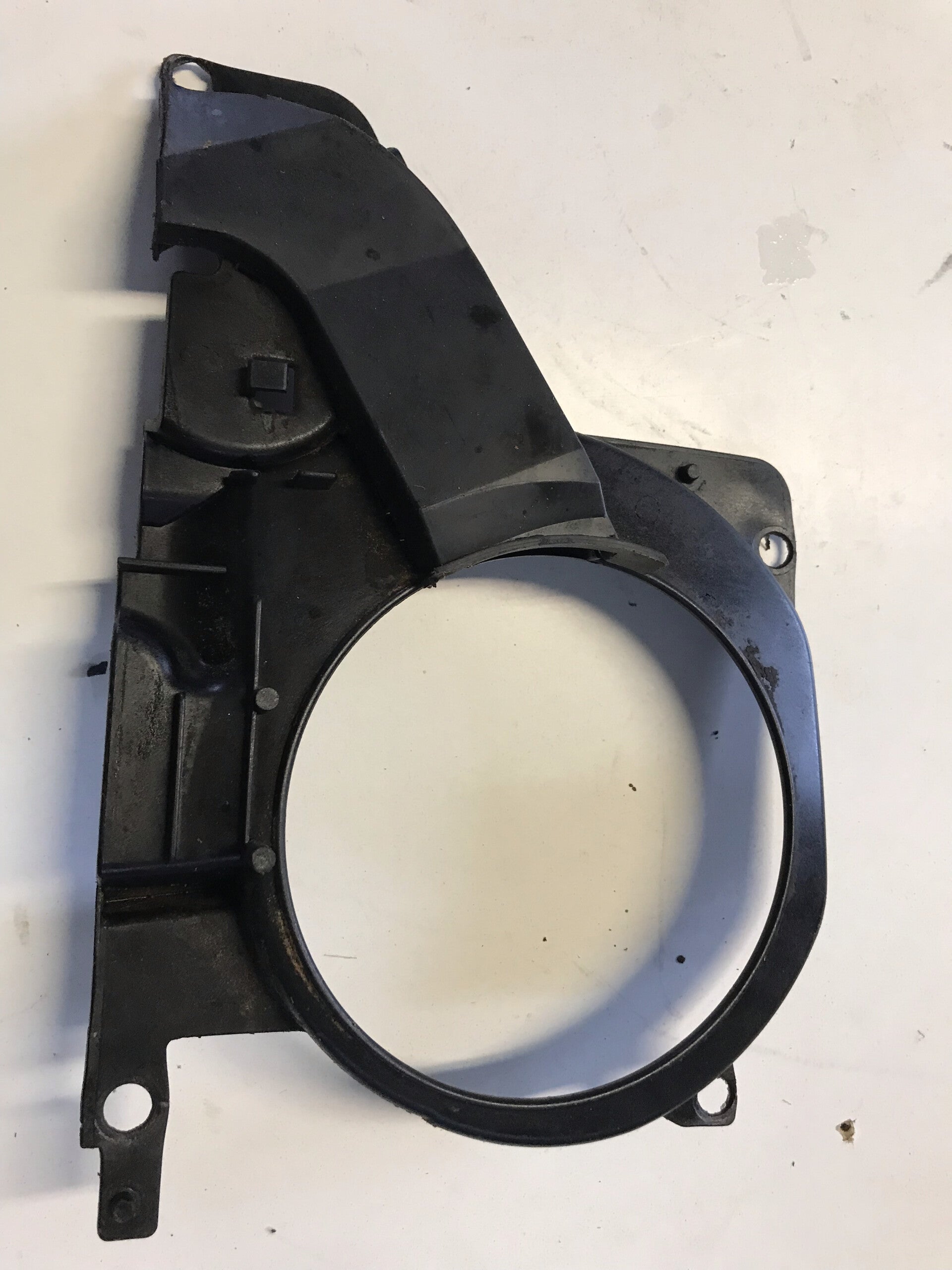 cache   lanceur ECHO CS 6702