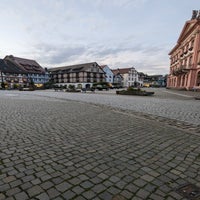 1000142808-standard.jpg