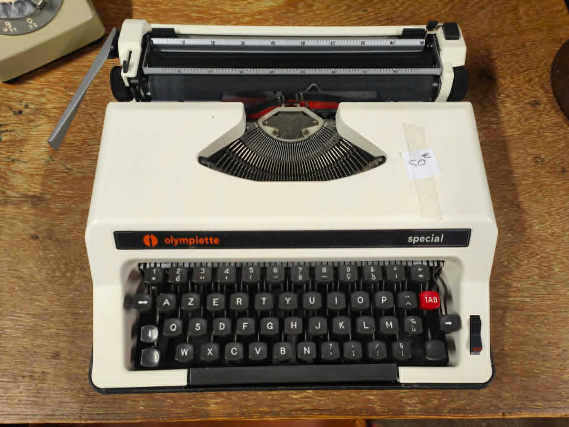 Machine à écrire OLYMPIETTE Spécial