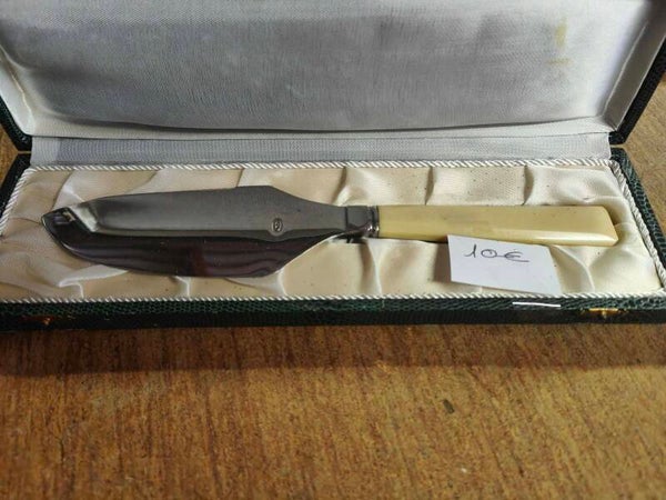 Pelle à gâteaux