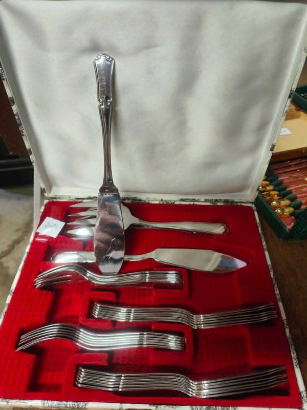 Service à poisson