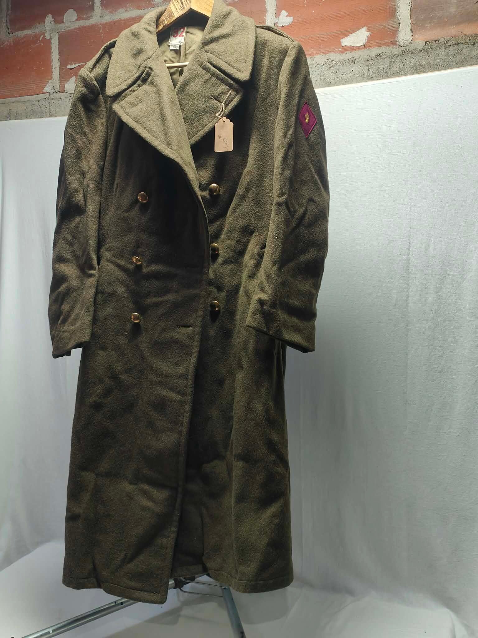 Manteau de l'armée