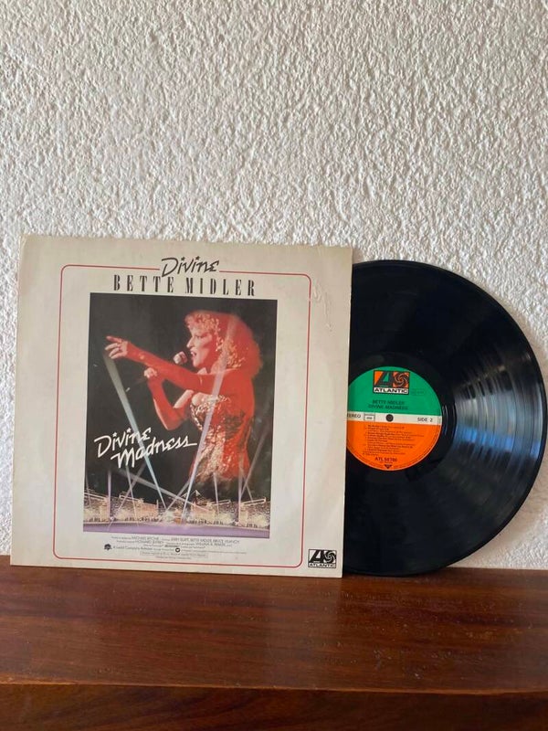 Bette Midler – Divine Madness