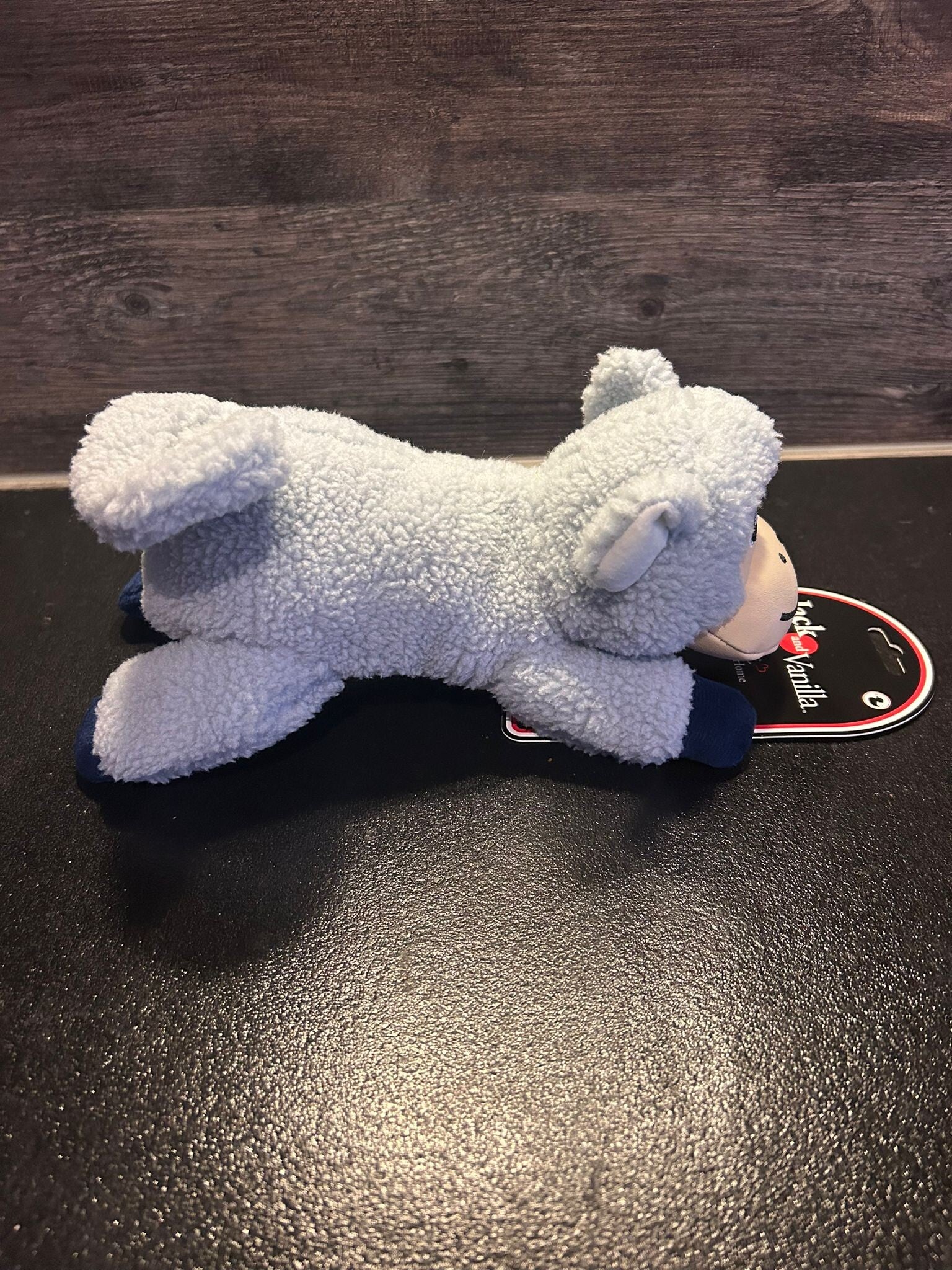 jack and Vanilla Aap 27cm