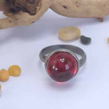 Verstelbare ring met glastop - transparant roze gevlekt