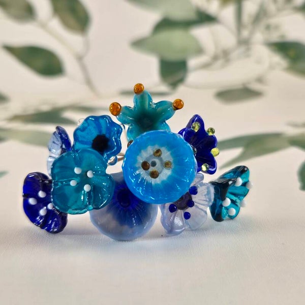 Tien glazen bloemetjes  - diverse blauwtinten