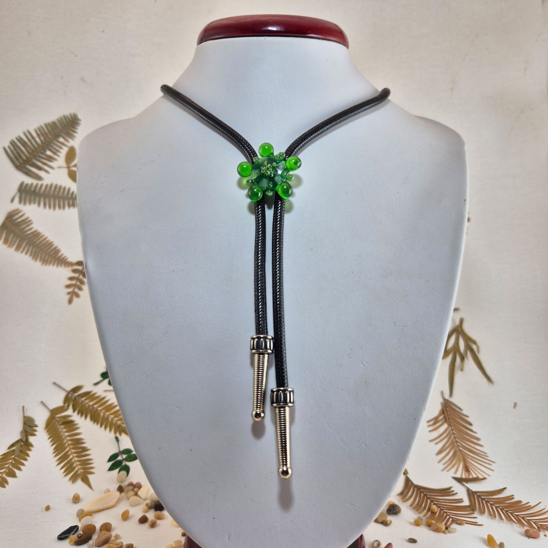 Bolo-tie voor glastops