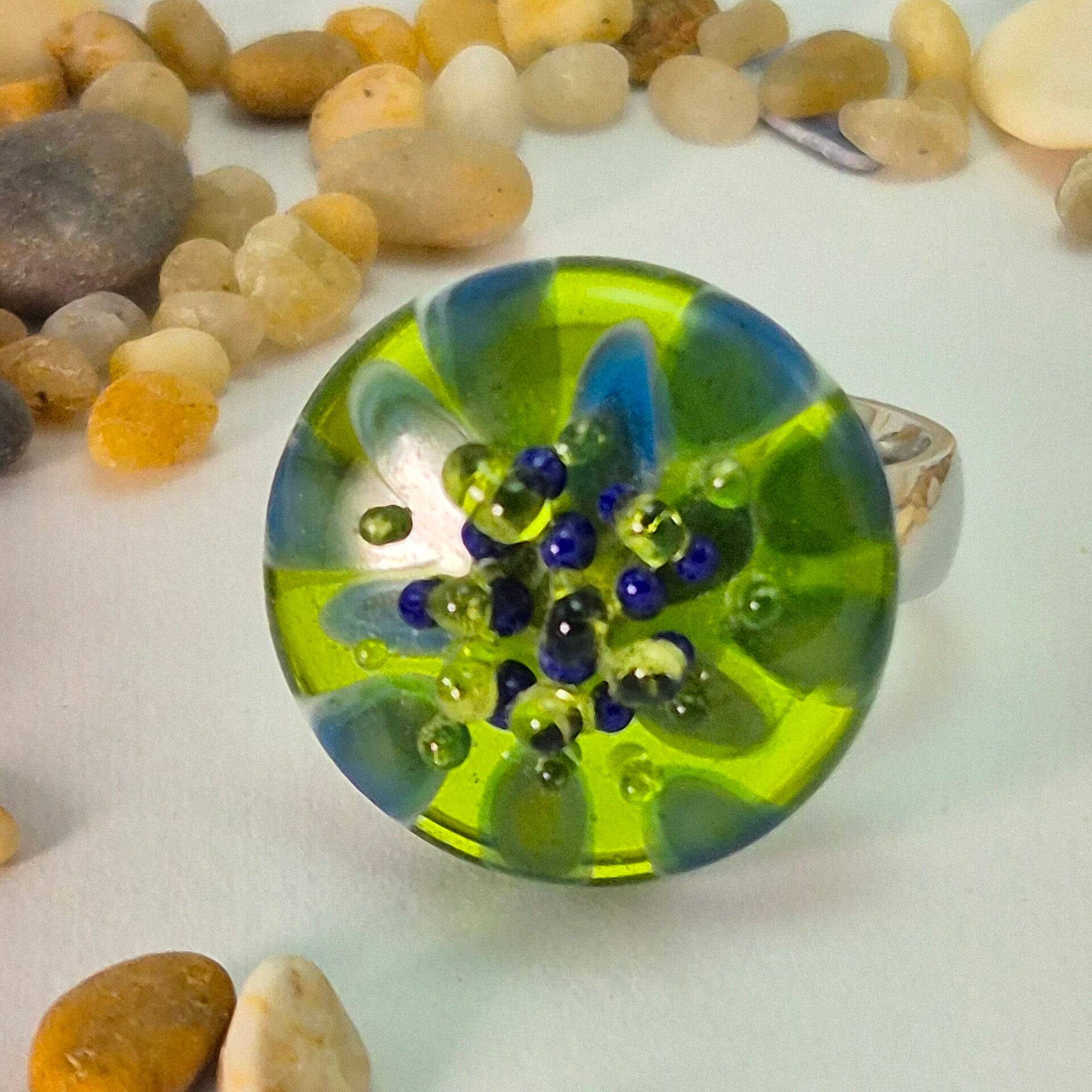 Glastop M - transparant groen met blauw/wit/groen en groen en blauwe stipjes