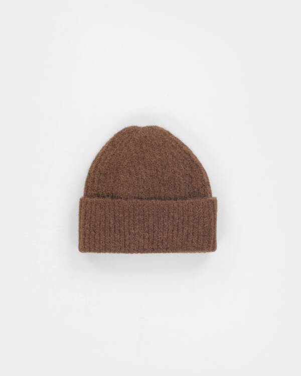 Knit-ted Muts NORA ( Mid Brown)