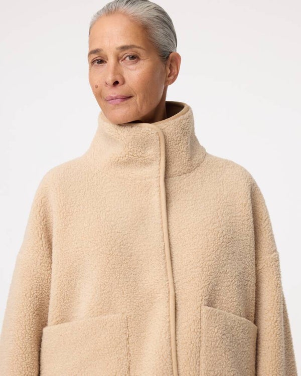Knit-ted Jas JILL ( Sand)