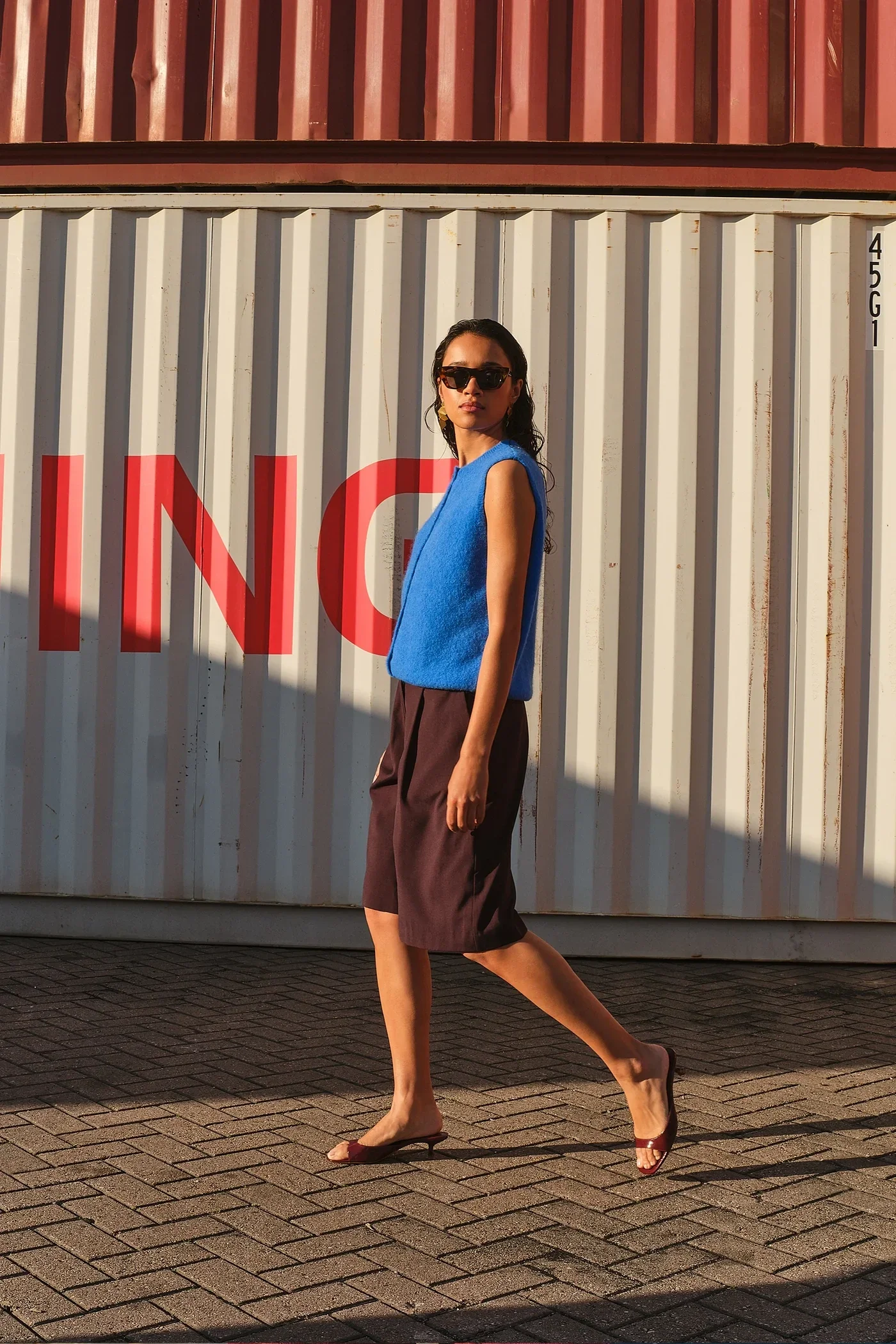By Bar bermuda FINN Shorts (Dark Wine)