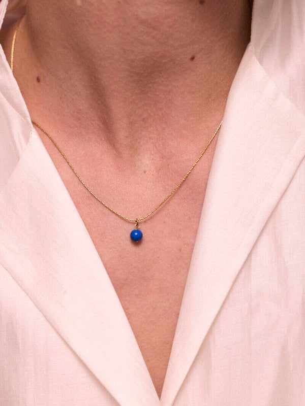 Ellen Beekmans Fijn kettinkje met gemstone balletje ( Blauw)
