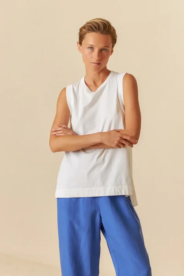 Indi & Cold Mouwloze top ( Wit)