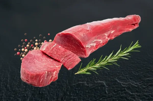 Beef Tenderloin (Filet Mignon) per Kg