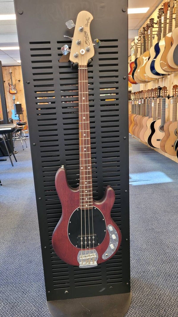 Sterling RAY4 Walnut