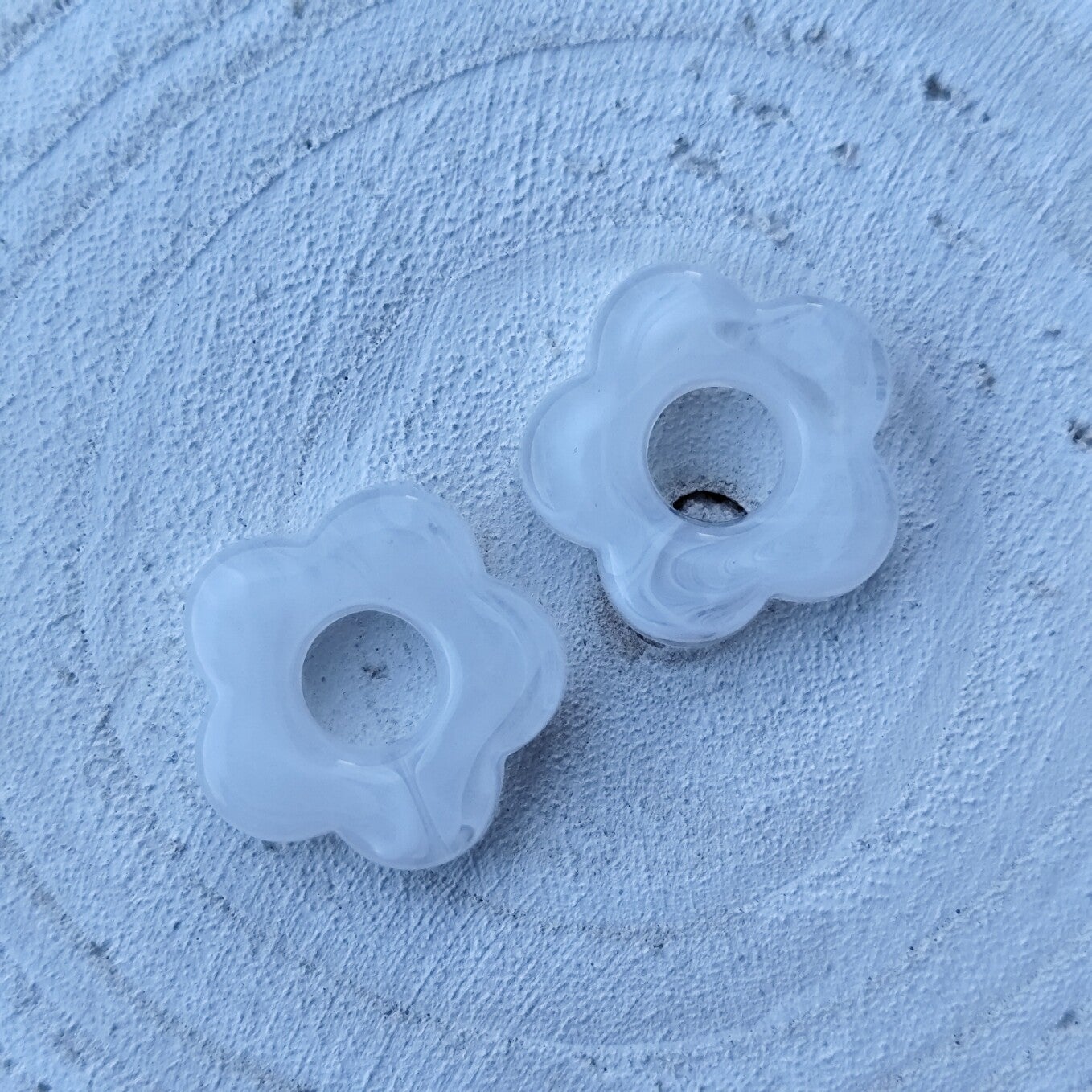 Perles fleur (+ de 30 couleurs)
