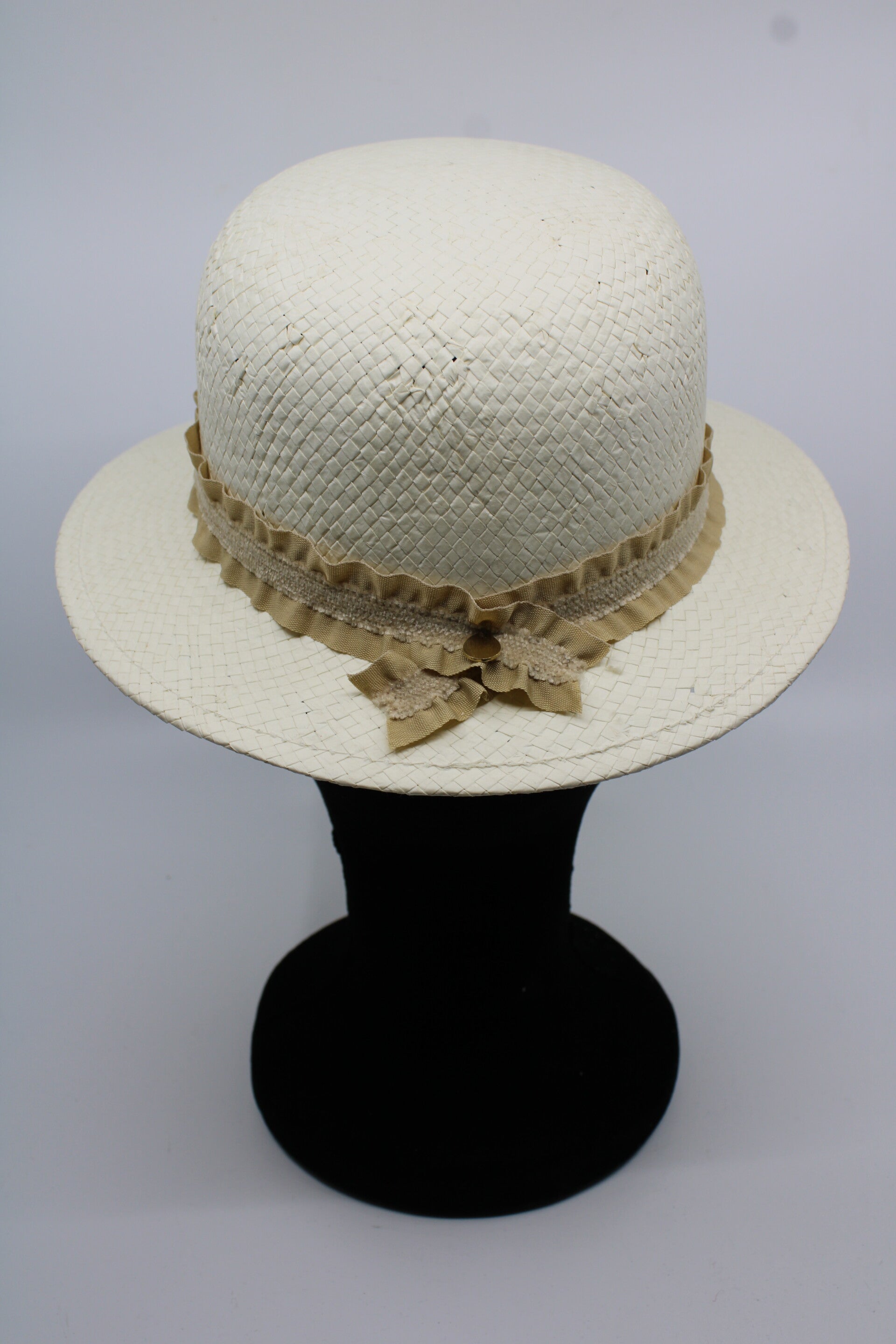 Kinderhoedje rond - creme/beige