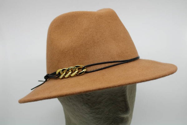 Gleufhoed Anna - camel