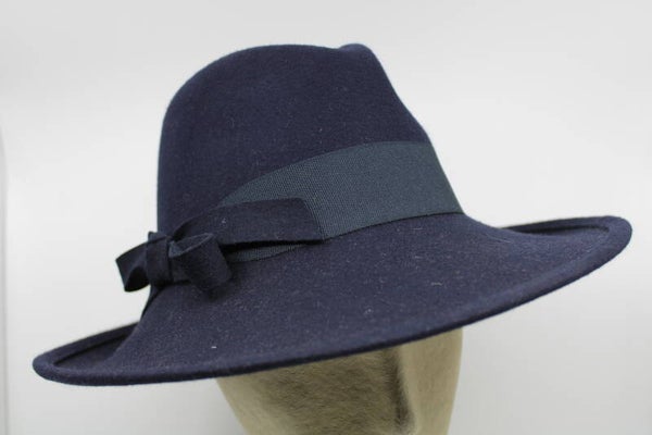 Gleufhoed opstaand randje - donkerblauw
