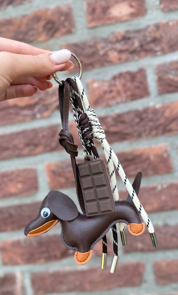 Bagcharm teckel - donkerbruin