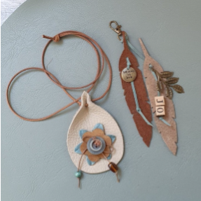 ketting en tashanger als persoonlijk sieraad: ook leuk als cadeau