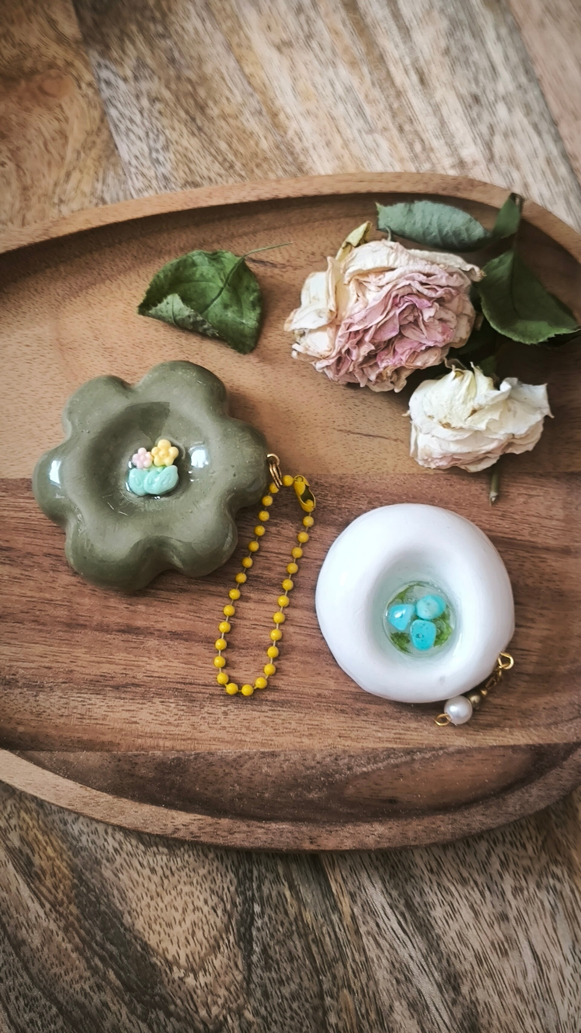 Lot 2 Worry stones. Le jardin