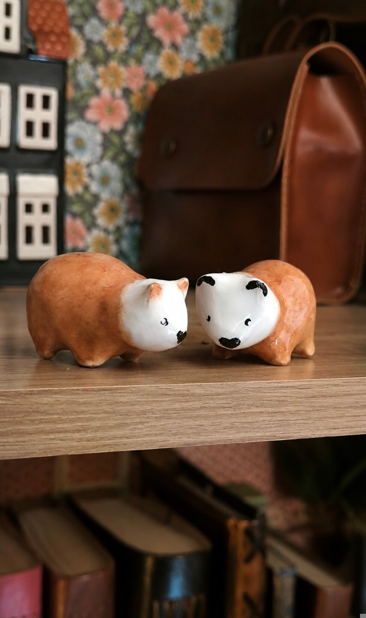 Duo d'ourson . Figurine miniature.