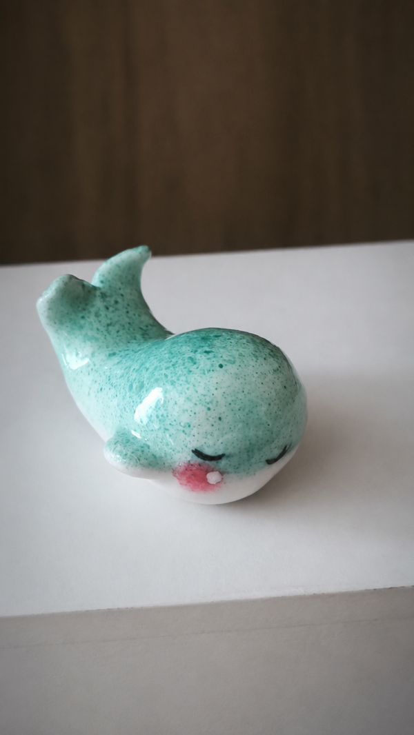 Baleine . Figurine. Lagon