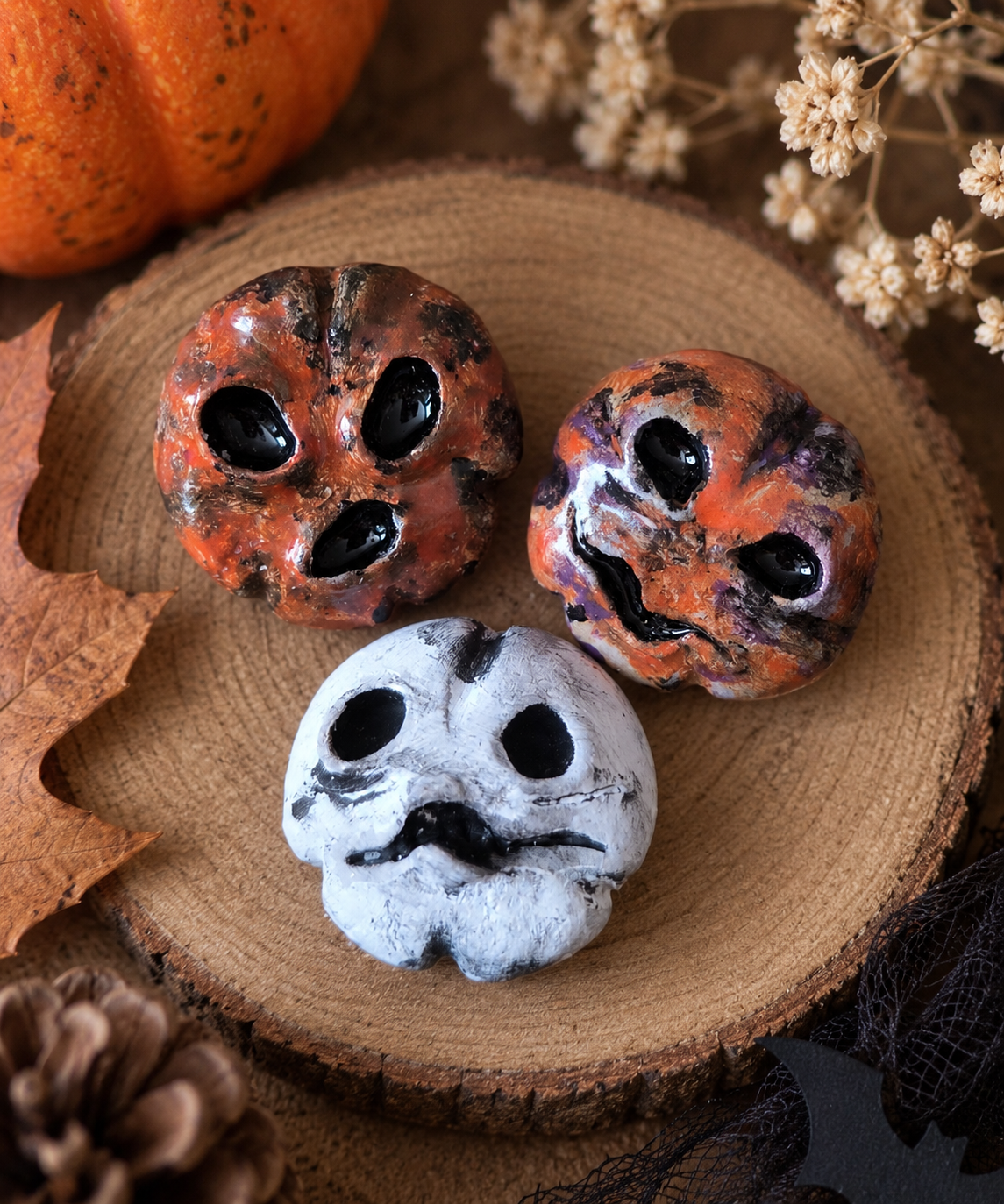 Lot broches Halloween. Les Citrouilles