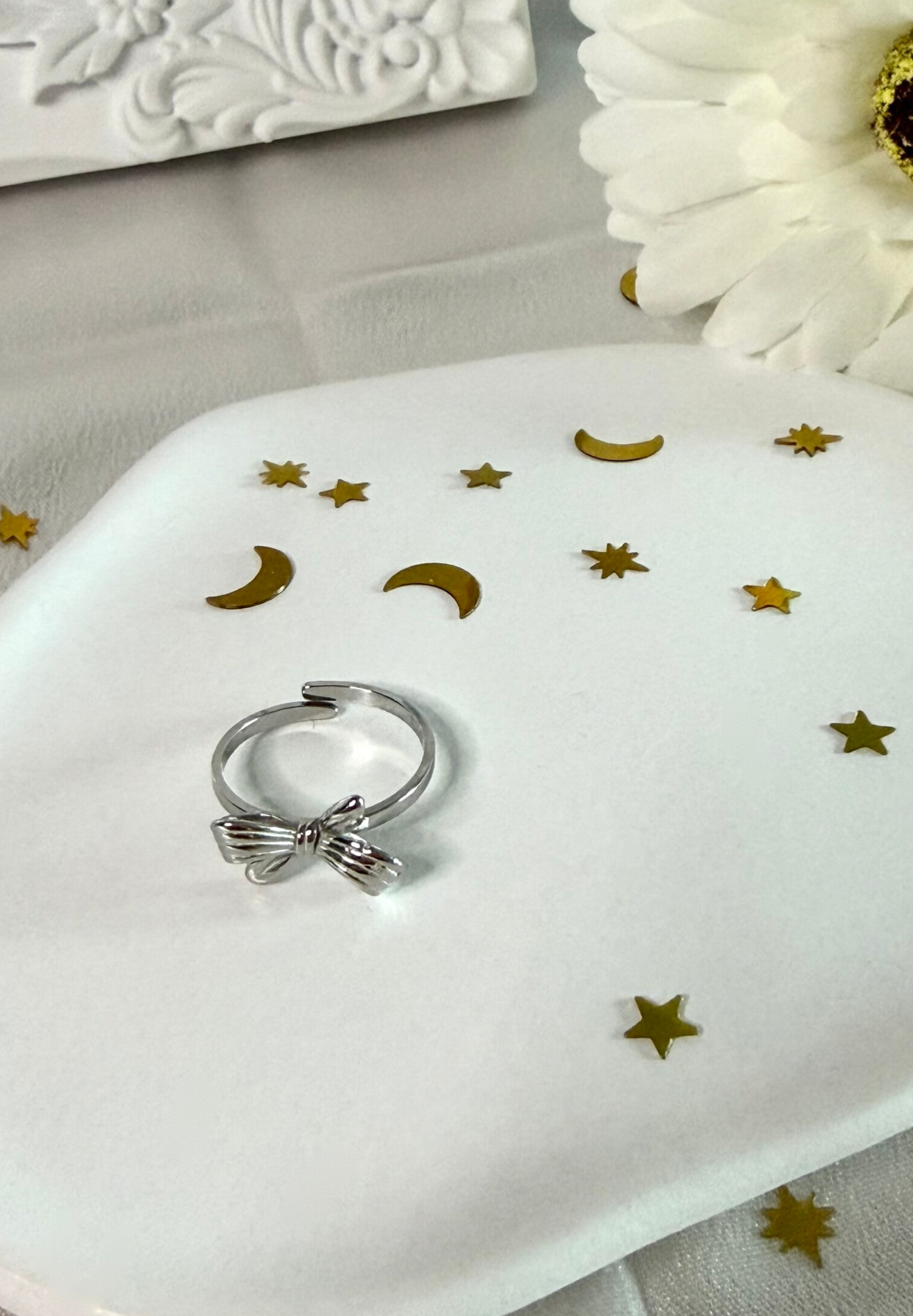 Silber‑Ring mit umgekehrter Schleife