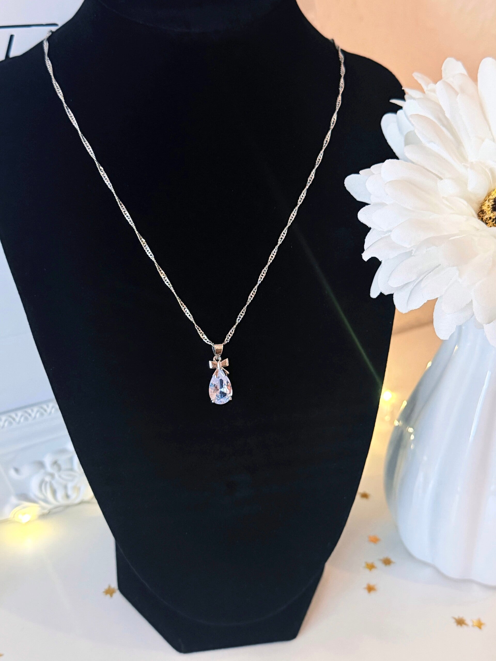 Tropfen-Halskette aus 925er Sterling Silber