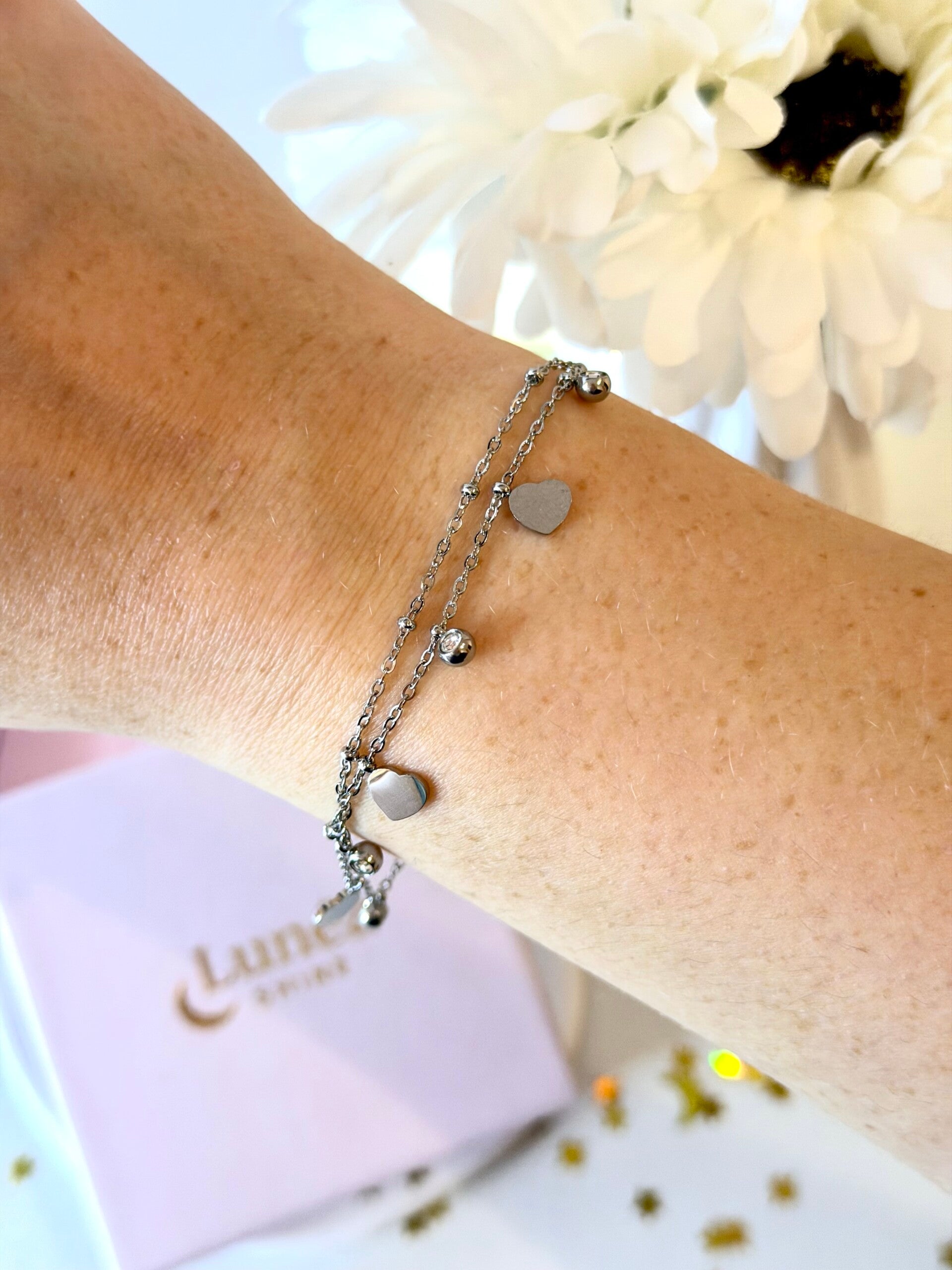 Charm‑Armband mit Herzen & Diamanten