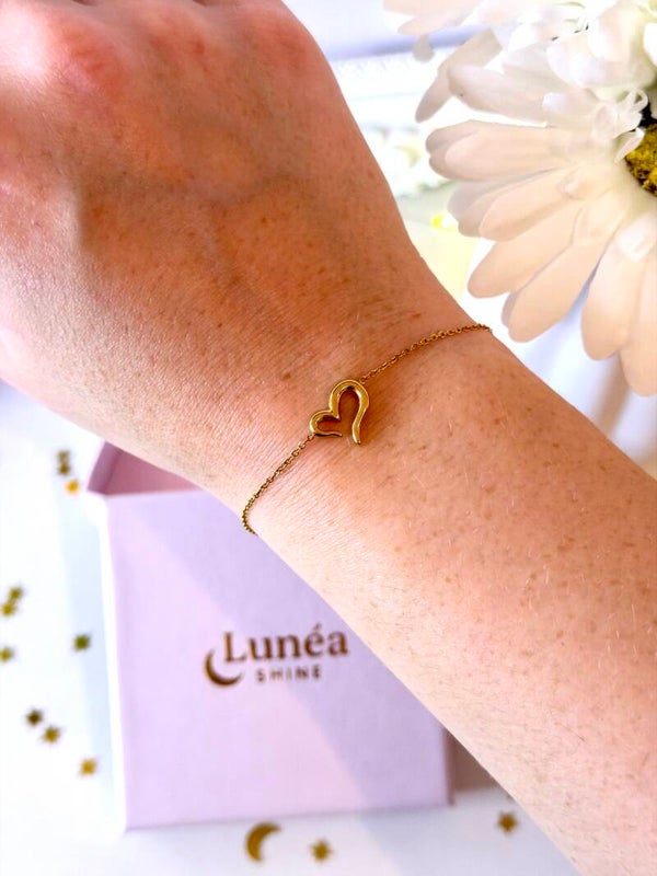 Einfaches Herz-Charm-Armband