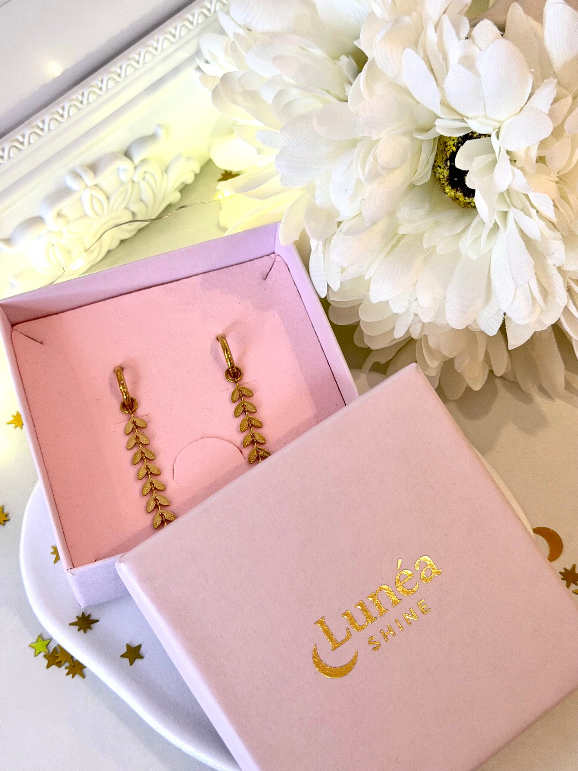 Lässige Quastenblatt-Ohrringe