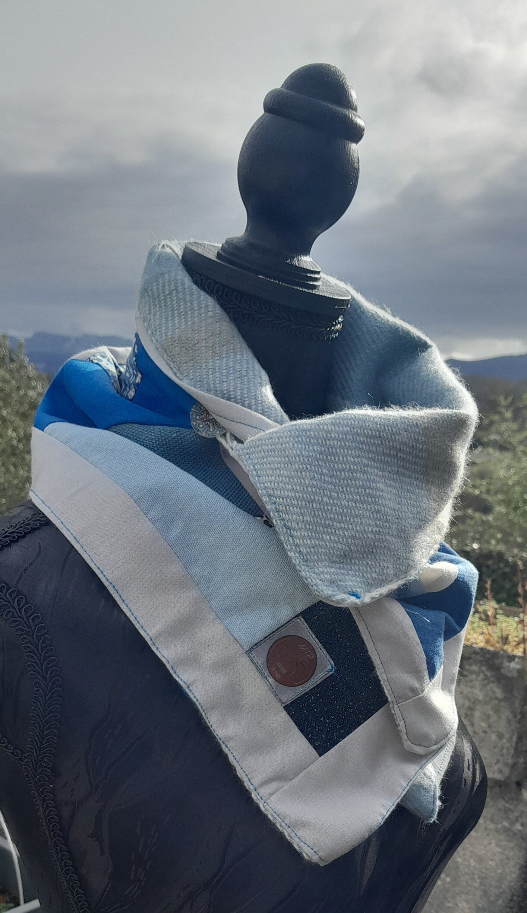 L'enveloppante - Collection Bleu Horizon & Gris sidéral