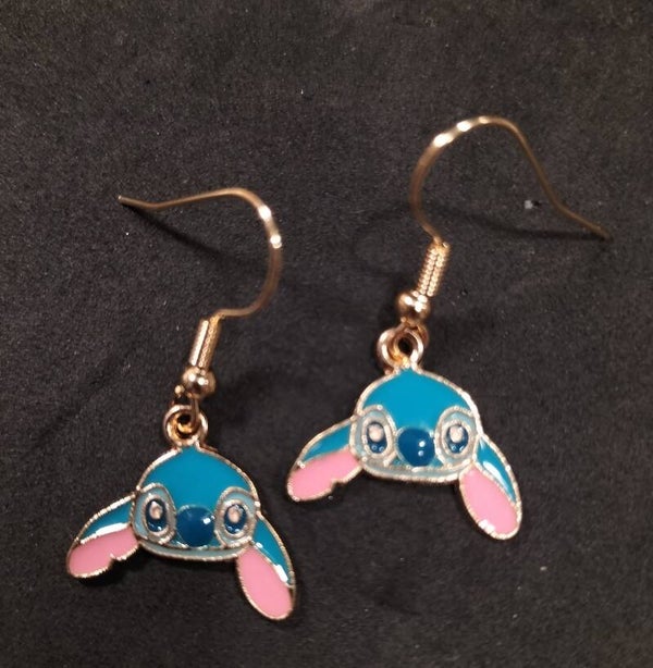 Hoofdje stitch hangende oortjes