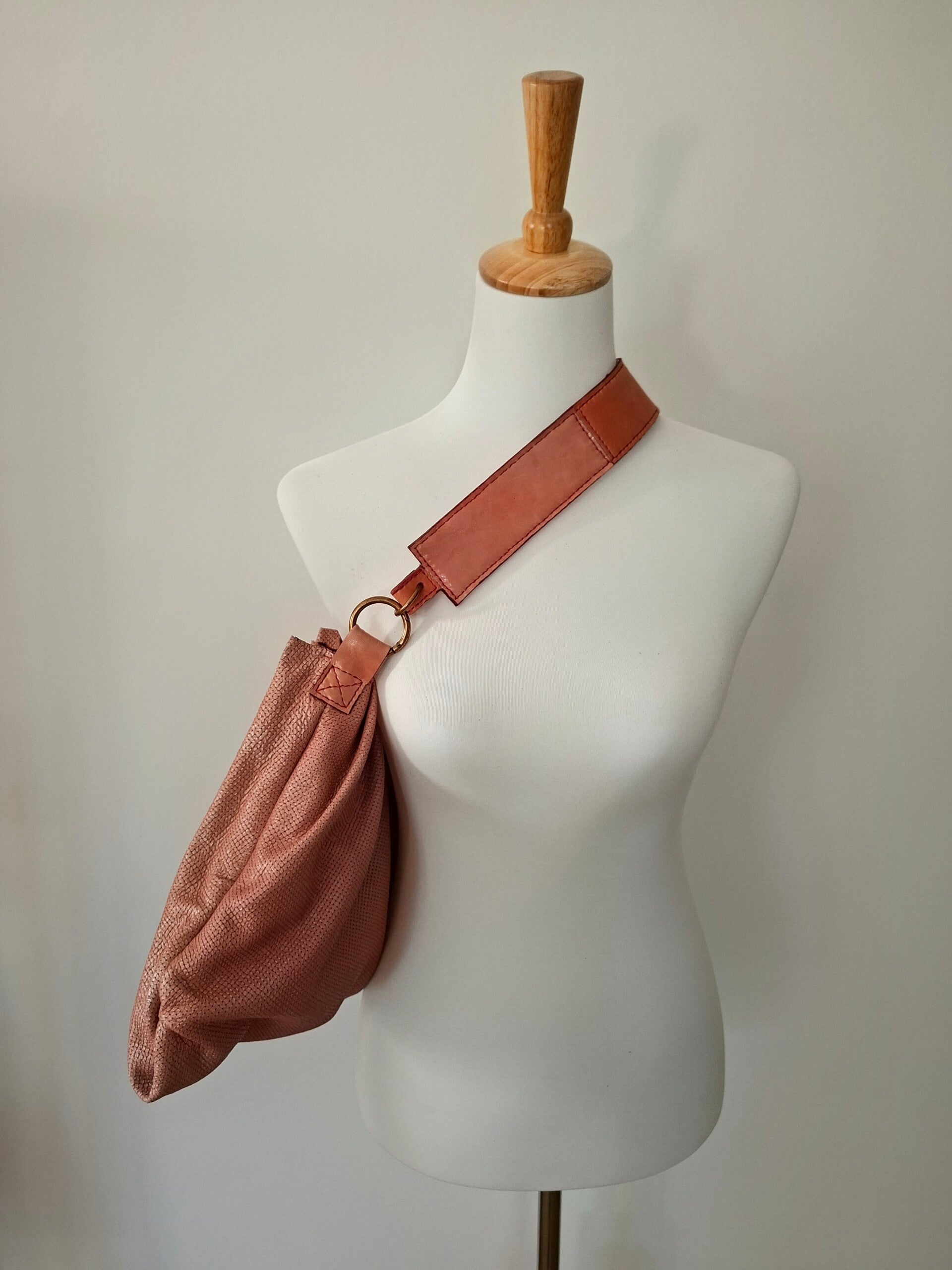 Schultertasche "Waves"