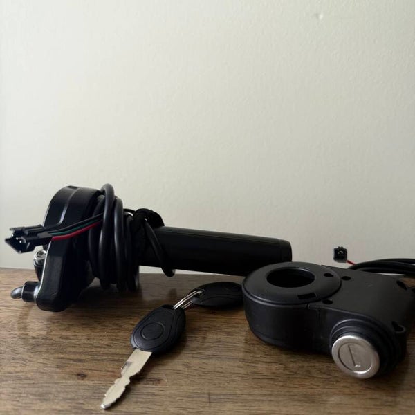 Surron Throttle (comes with key ignition)