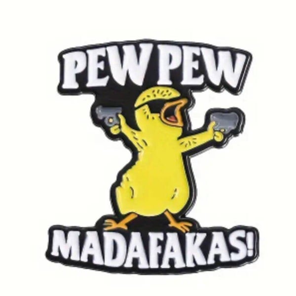 „Paw Paw Madafakas!“ – Frecher Katzen-Pin für Rebell*innen mit Humor