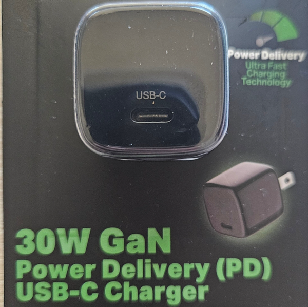 30 WATT CHARGING BLOCK TYPE-C
