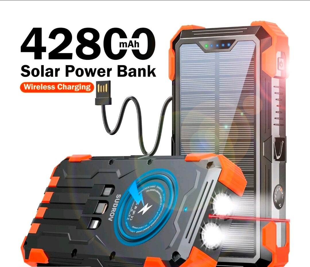SOLAR POWER BANK CHARGER BUILT IN 4 CABLES 7 OUTPUTS