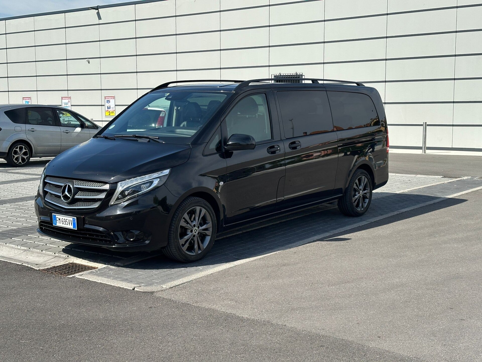 MERCEDES - BENZ VITO TOURER EXTRA LONG