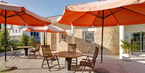 (17) JONZAC Chambre simple Lmnp renta. 6.60 %