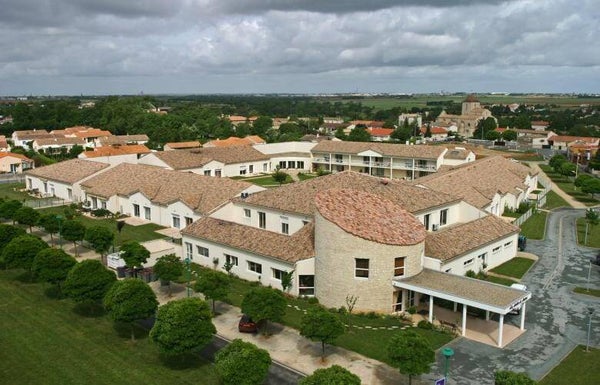 (79) VOUILLE Studio Lmnp renta. 5.50 %