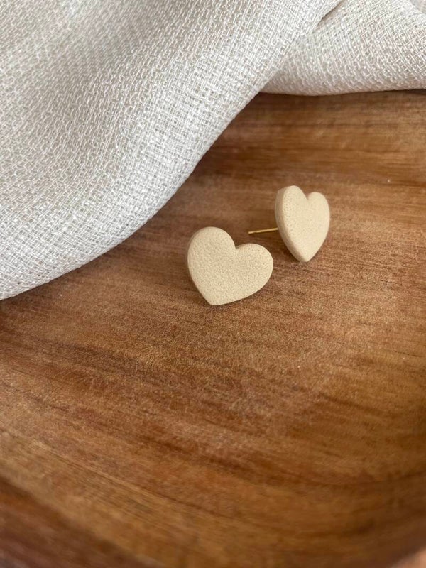 Pink Summer Party Studs beige