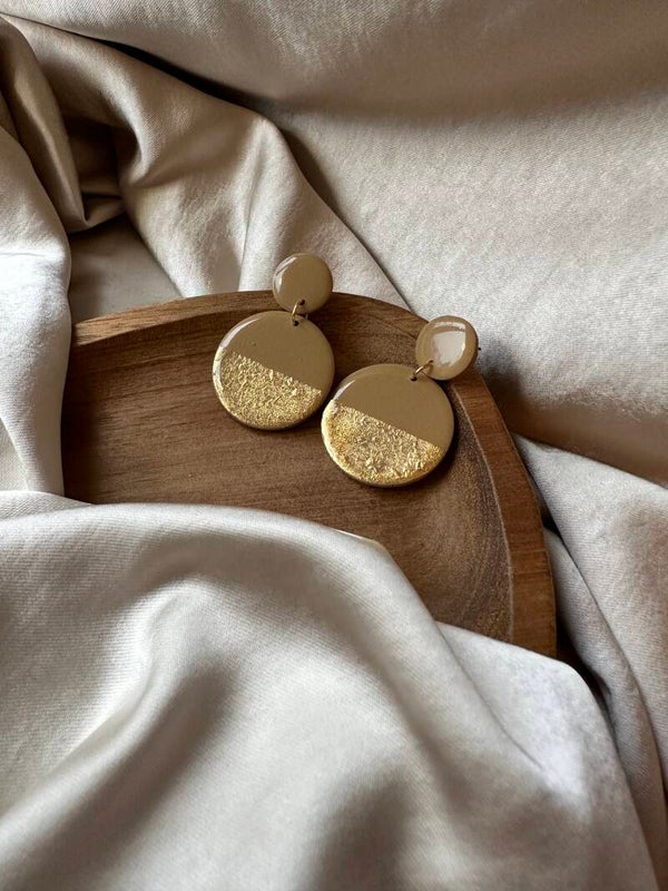 Emilia latte goud