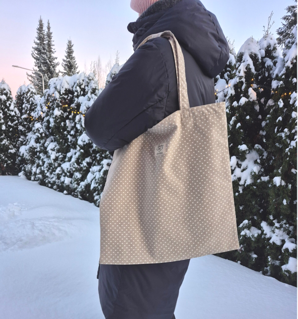 Pienet pilkut kangaskassi