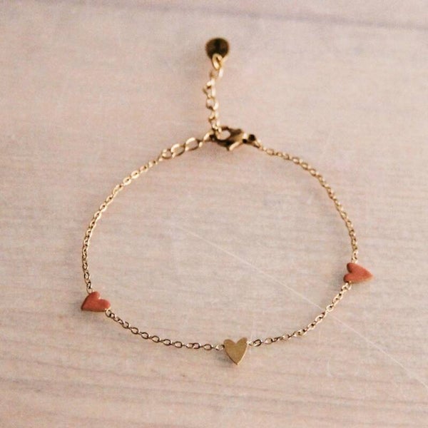 RVS fijn armbandje met 3 hartjes - nude/goud
