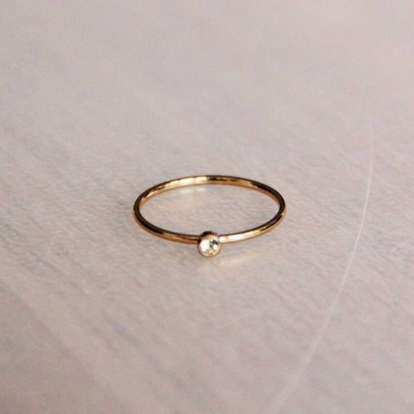 Stalen minimalistische ring mini zirkonia – goudkleur