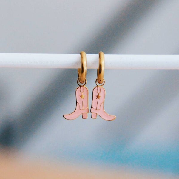 RVS creolen met cowboylaarsjes – peach/goud